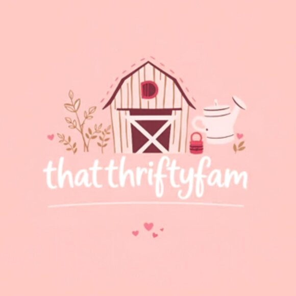 Meet your Posher, Amanda from ThatThriftyFam - Picture 1 of 3